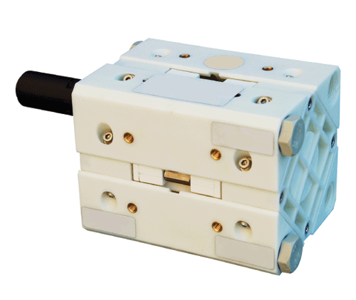 <strong>Pneumatic diaphragm pump series CUBIC in plastic with spring loaded valves for operation in any position</strong>